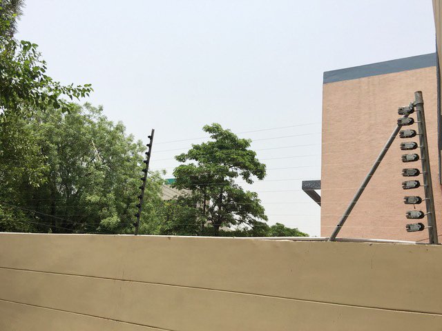 Perimeter Electric Security Fencing System Protection Palisade Solar Electronic Gallagher Power Nemtek Outdoor Residential Wall Boundary Fence Steel Net Gate